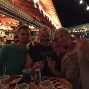 Meet your Posher, Dakota